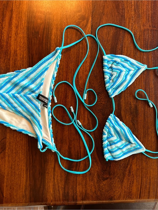 triangl swimwear Other - triangl swimwear Blue & Turquoise Textured Triangle Bikini Set